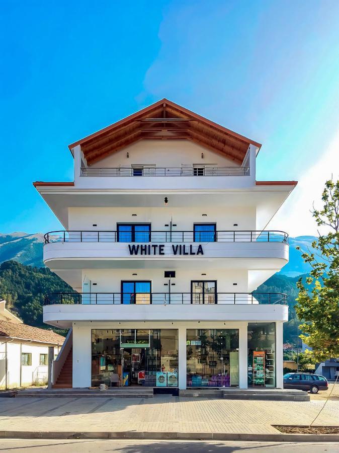 White Villa Përmet Екстериор снимка